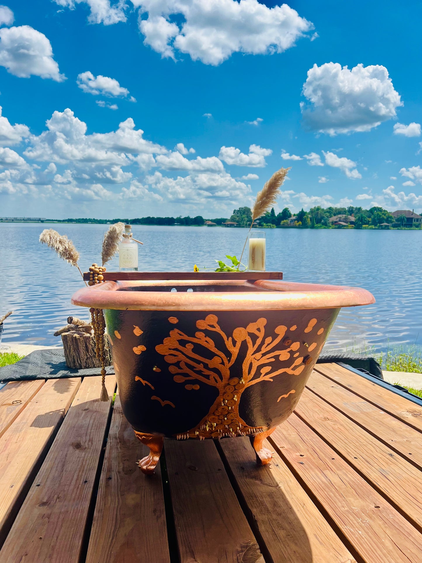 Antique Artistically Restored Cast Iron Claw Foot Tub from Yr 1900